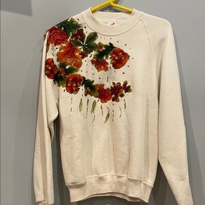 Floral off white embellished 90’s Sweatshirt medium